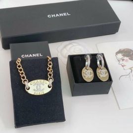 Picture of Chanel Sets _SKUChanelsuits1218056290